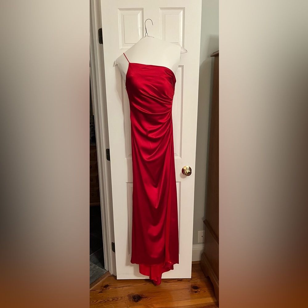 One-Shoulder Sherri Hill dress!